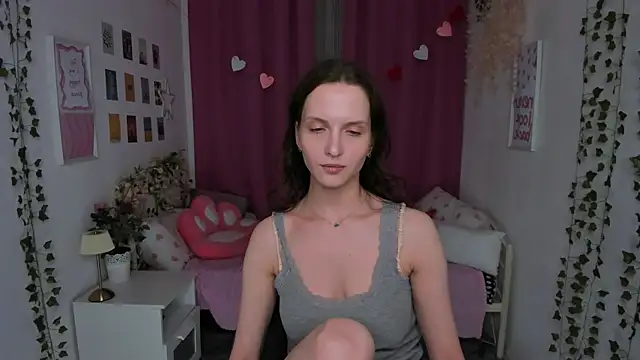 Ariadna_Shy Adlı Modelin Canlı XXX Sohbeti