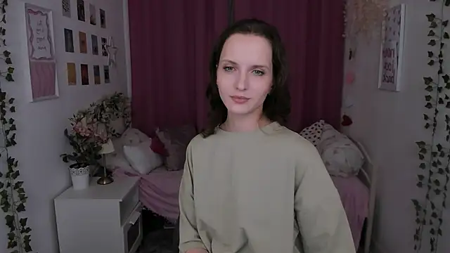 Ariadna_Shy Adlı Modelin Canlı XXX Sohbeti