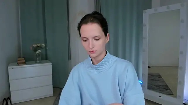 Ariadna_Shy XXX чат на живо