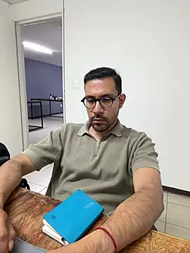 AdrianGarcia89 웹캠 쇼