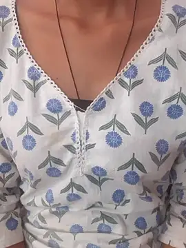 Chat soba uživo modela Tanya_mital12