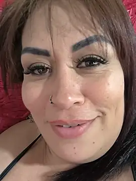 Natymendoza998's Live XXX Chat