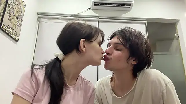 แชท XXX สดของ altycouple