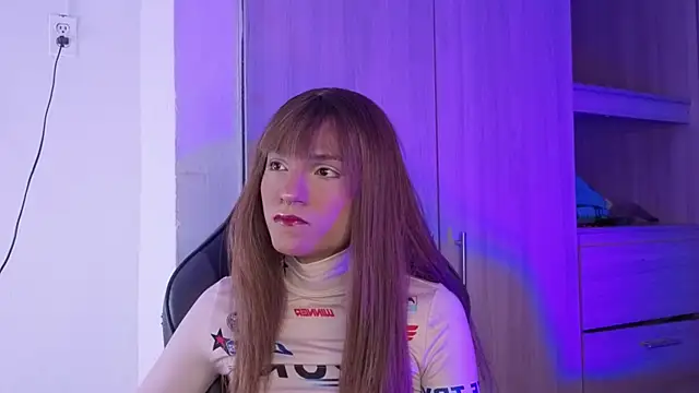Вебкам-шоу tiffanyy_777