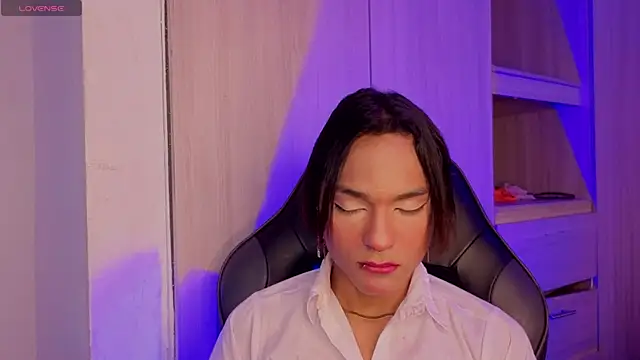 tiffanyy_777's Webcam Show
