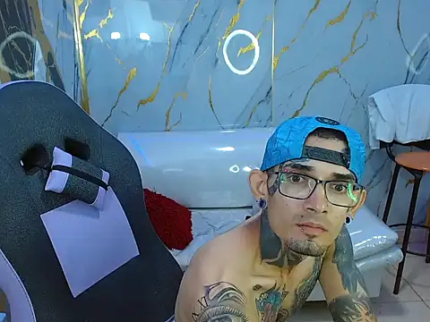 Show de webcam de Boy_tatto77