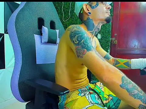 Boy_tatto77 Webcamshow
