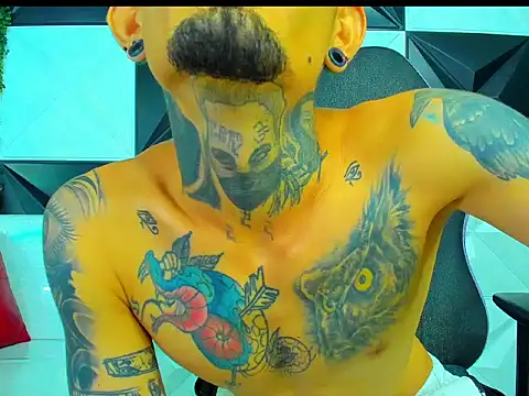 Boy_tatto77's Webcam Show