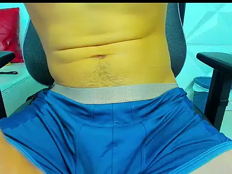 Boy_tatto77 Шоу с уебкамера
