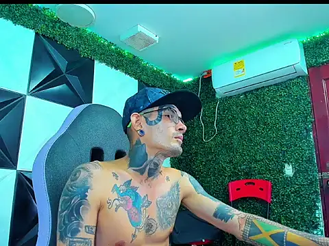 Chat +18 de Boy_tatto77 ao vivo