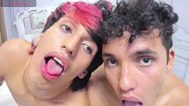 Show modela wildboy22_ na web-kameri