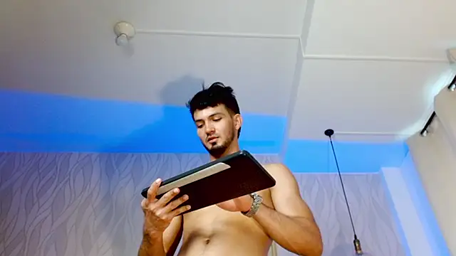 HarryFosster 网络视讯表演