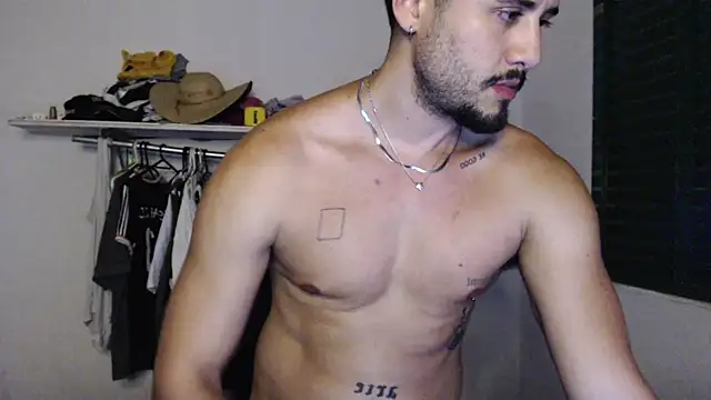 Show de guzzfit na webcam