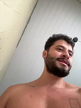 guzzfit Adlı Modelin Web Kamerası Şovu