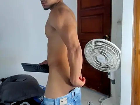 ALAN_NEWTON Webcam-Show