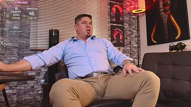 Show modela Dante_Bellini na web-kameri