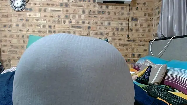Živá chatovací místnost AFRICANBOOTYLICIOUS