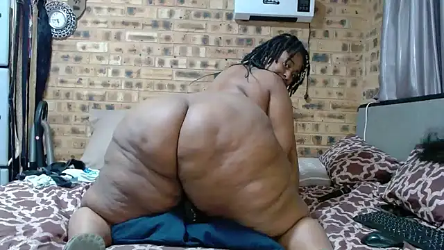 AFRICANBOOTYLICIOUS 现场XXX聊天