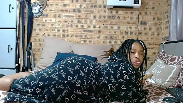 AFRICANBOOTYLICIOUS' Webcam Show