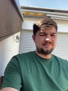 Show webcam de LienalWarplane