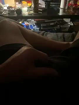 LienalWarplane Webcam-Show