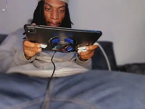 הופעת וובקאם של Jamal_bossman