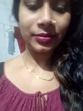 Jayae23 Show in webcam