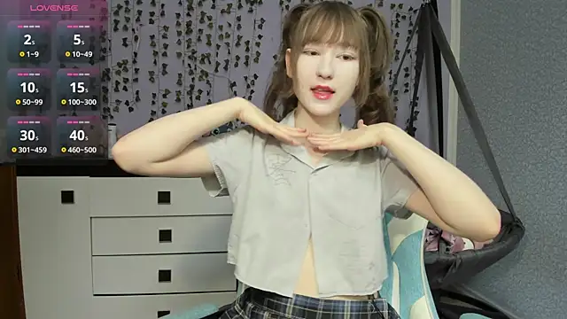 Yoonhee_ki Chat XXX in diretta