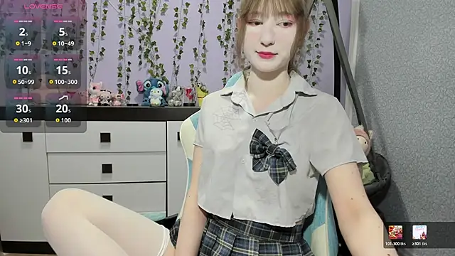 Yoonhee_ki élő XXX-chatje