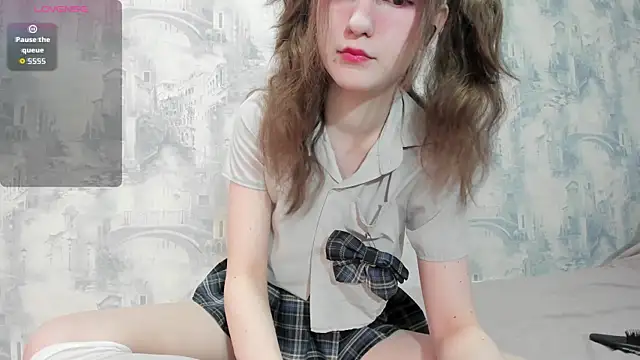Yoonhee_kin Live XXX chat