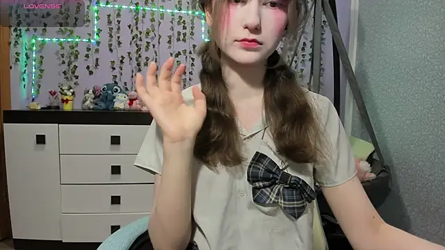 Yoonhee_ki's Live XXX Chat