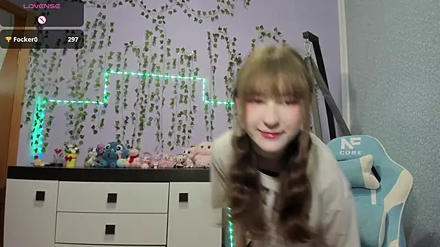 แชท XXX สดของ Yoonhee_ki