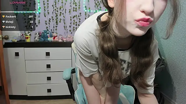 Yoonhee_ki Obrolan Langsung XXX