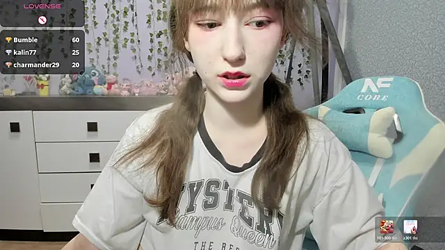 Yoonhee_ki Chat XXX in diretta