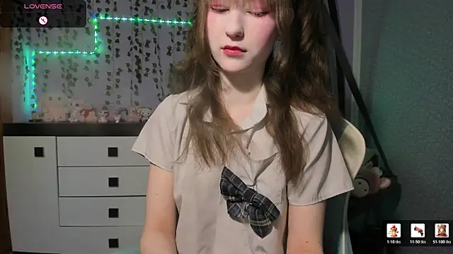 Yoonhee_ki élő XXX-chatje