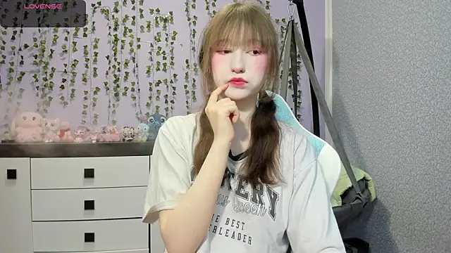 Czat XXX na żywo – Yoonhee_ki