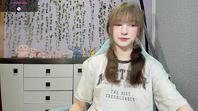 Yoonhee_ki Chat XXX in diretta