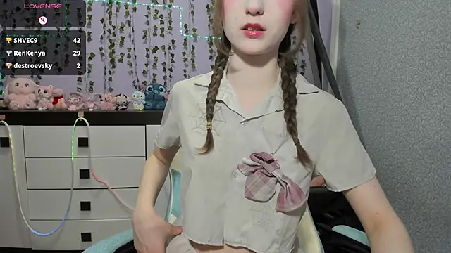 Yoonhee_ki's Live XXX Chat