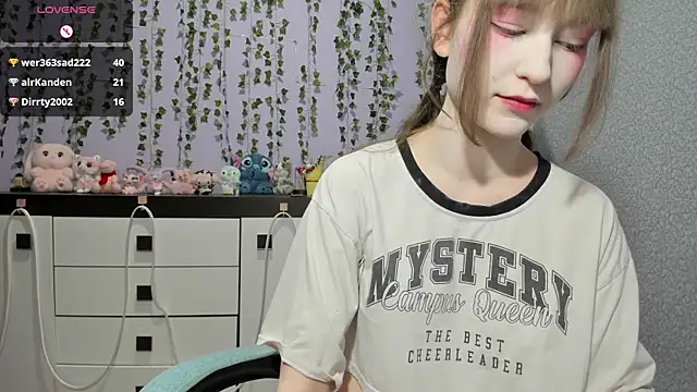 Yoonhee_ki Obrolan Langsung XXX
