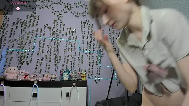 Yoonhee_ki XXX чат на живо