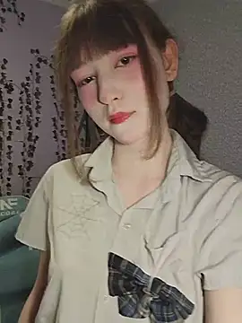 Yoonhee_ki Adlı Modelin Canlı XXX Sohbeti