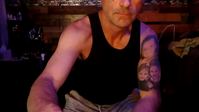 Sala de chat ao vivo de MISTERANDDEMI