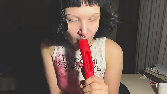 EllaPeony Adlı Modelin Web Kamerası Şovu