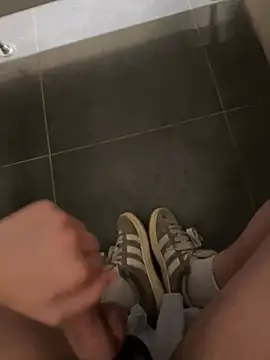 SXkinkyturk webcam show