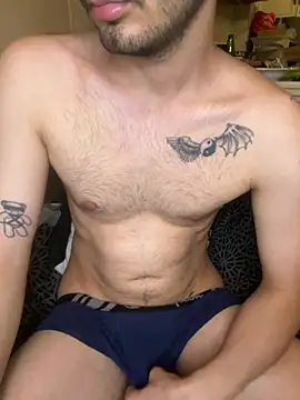 Show modela SXkinkyturk na web-kameri