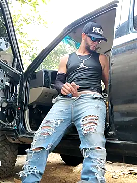 PIGHIGHDIRTY_p0 Show Webcam