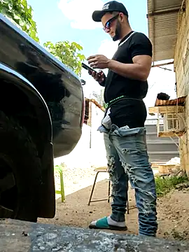 PIGHIGHDIRTY_p0's Webcam Show