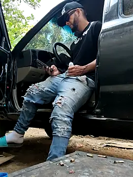 PIGHIGHDIRTY_p0n Webbikameraesitys