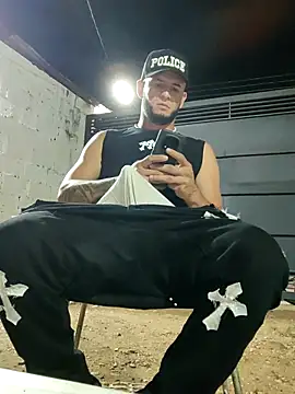 Pokazy przed kamerką – PIGHIGHDIRTY_p0