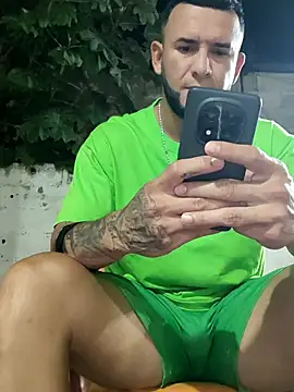 PIGHIGHDIRTY_p0 webkamerás műsora